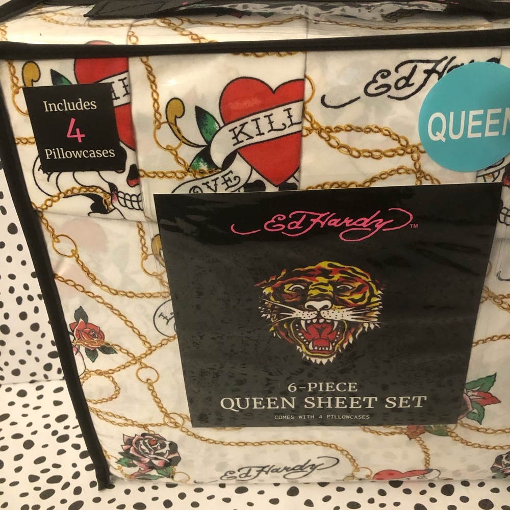 ❤️ Ed Hardy Queen Sheet Set with Tattoo Design